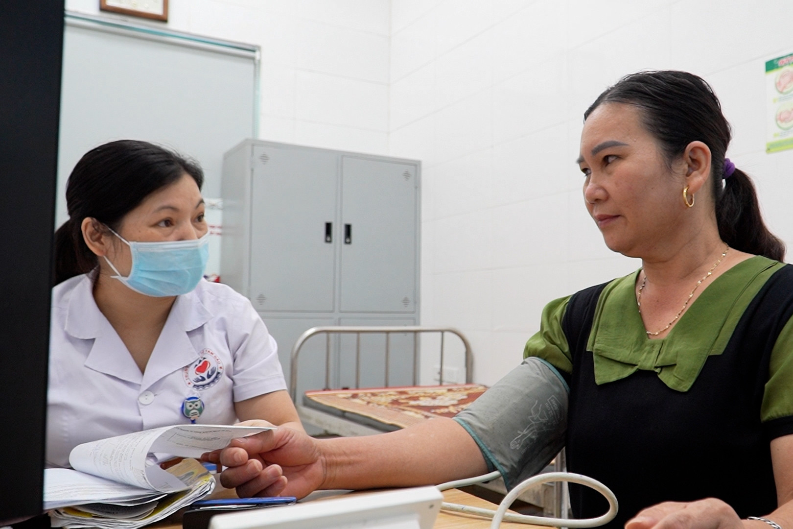Điểm sáng trong công tác chăm sóc sức khỏe đồng bào DTTS