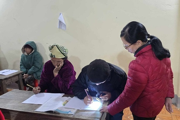  Xóa mù chữ để xóa nghèo”