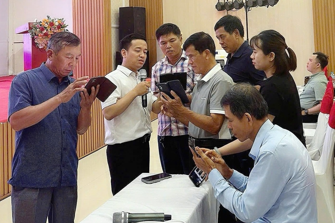Doanh nghiệp tỉnh Hưng Yên học ứng dụng AI để tăng giá trị sản phẩm