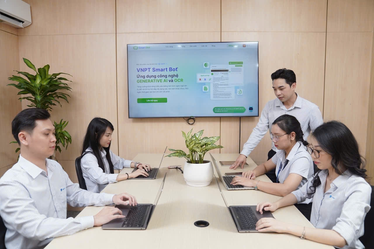 Trợ lý GenAI: ‘Cánh tay số’ giúp người dân sử dụng dịch vụ công sau sáp nhập