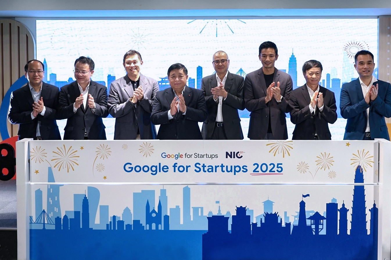 Đã đến lúc Google thể hiện vai trò trong phát triển AI Việt Nam