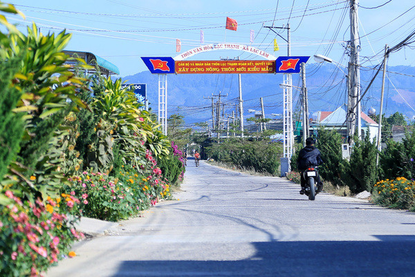 15 năm thực hiện Nghị quyết Trung ương 7 khóa X về nông nghiệp-nông thôn-nông dân