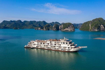 APC sắp ra mắt du thuyền Ambassador Day Cruise II sang trọng bậc nhất trên Vịnh Hạ Long