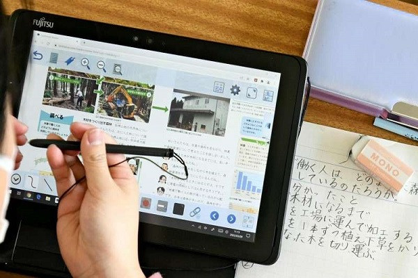 日本は完全無料のデジタル教科書を普及させる準備をしている