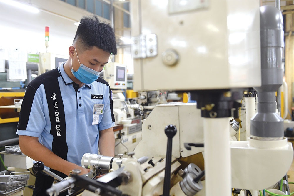 FIEs seek streamlined workforce policy