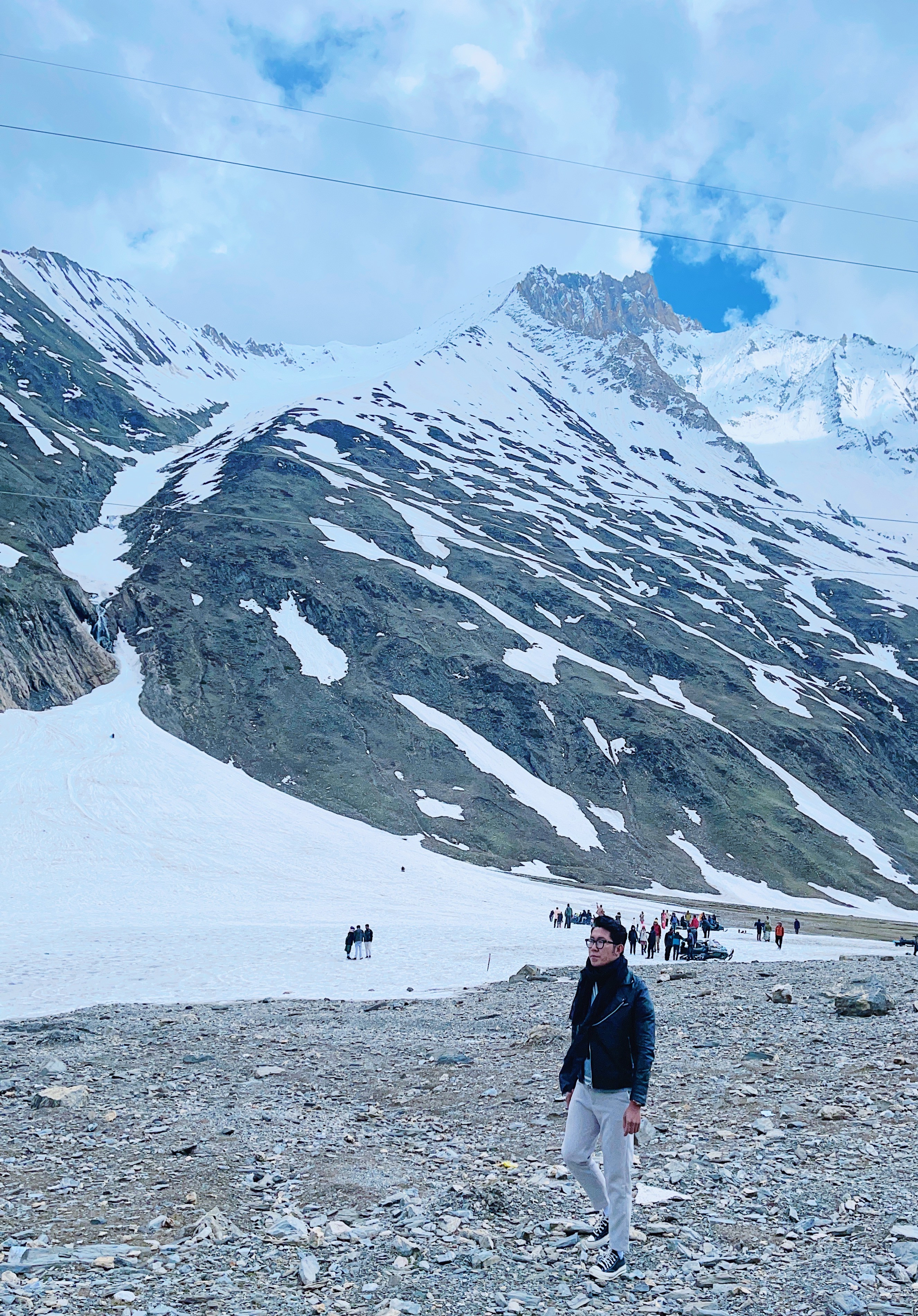 Hành trình đến Ladakh, băng qua những ngọn núi tuyết lạnh thấu xương của dãy Himalaya