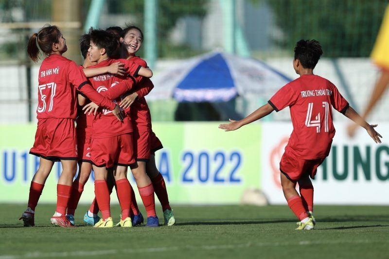 Giải bóng đá nữ VĐQG 2022: TP.HCM I vững vàng ngôi đầu