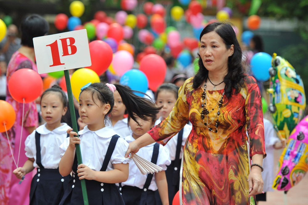 Hạnh phúc của thầy cô phải gắn với thực tại nhiều hơn hình ảnh tồn tại trước đây