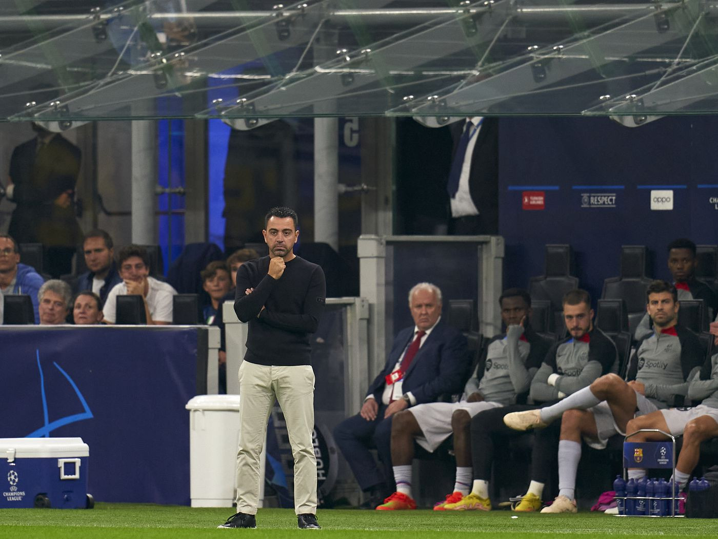 Xavi mắng dàn sao Barca dù thắng, lo thua Inter bị loại sớm Cúp C1