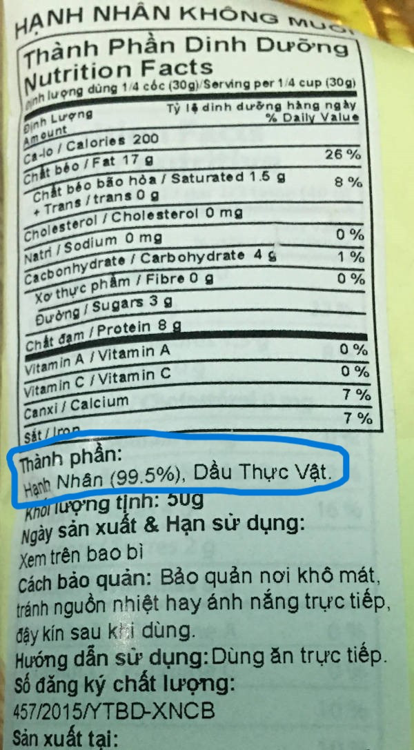 Cần đọc kỹ các thành phần dinh dưỡng được liệt kê trên bao bì - Ảnh: Vinaucare