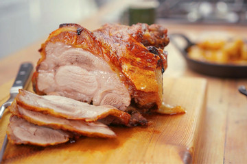 Cách ăn thịt lợn sao cho an toàn với sức khỏe
