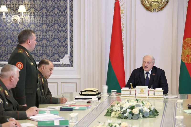 LHQ bác đề xuất bỏ phiếu kín về xung đột, Belarus triển khai quân cùng Nga gần Ukraine