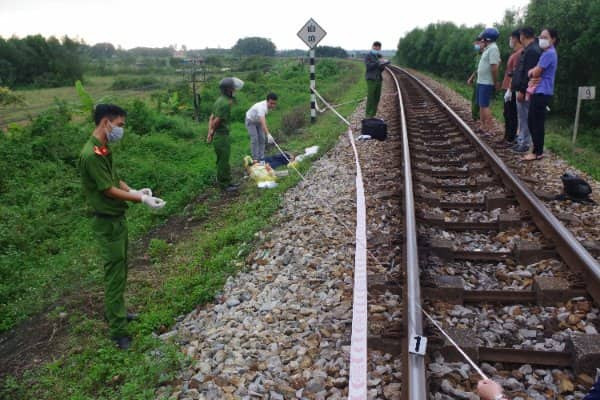 Tìm danh tính người bị tàu hỏa cán tử vong ở Quảng Trị