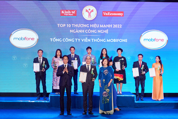 MobiFone vào Top 10 Thương hiệu mạnh Việt Nam ngành Công nghệ năm 2022