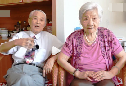 Gặp lại nhau sau 60 năm xa cách, cặp đôi kết hôn ở tuổi 94