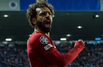 Salah bùng nổ với hat-trick nhanh nhất lịch sử Champions League