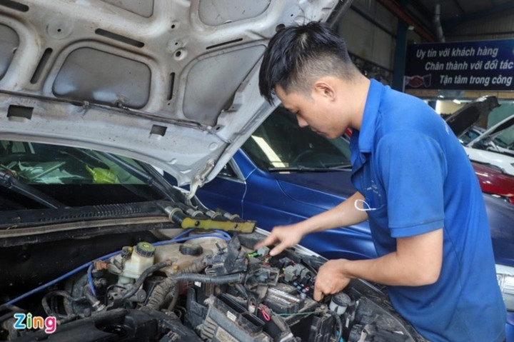 Chi hàng trăm triệu sửa ôtô sau trận mưa lịch sử ở Đà Nẵng - 5