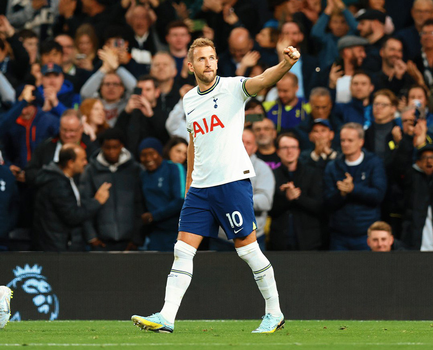 Harry Kane tỏa sáng, Tottenham đánh bại Everton