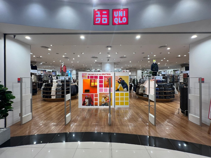 Uniqlo Singapore Outlets  27 Locations  Opening Hours  SHOPSinSG