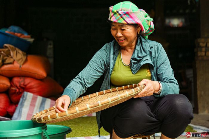 YÃªn BÃ¡i: NgÆ°á»i dÃ¢n TÃº Lá» táº¥t báº­t lÃ m cá»m xanh - Äáº·c sáº£n vÃ¹ng TÃ¢y Báº¯c - HÃ¬nh 21