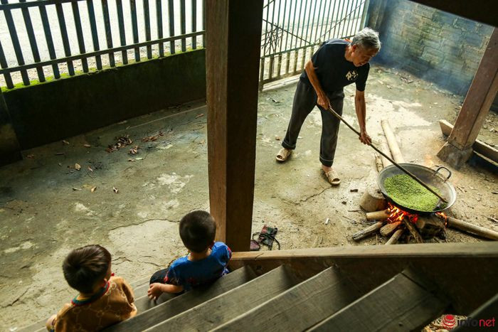 YÃªn BÃ¡i: NgÆ°á»i dÃ¢n TÃº Lá» táº¥t báº­t lÃ m cá»m xanh - Äáº·c sáº£n vÃ¹ng TÃ¢y Báº¯c - HÃ¬nh 14