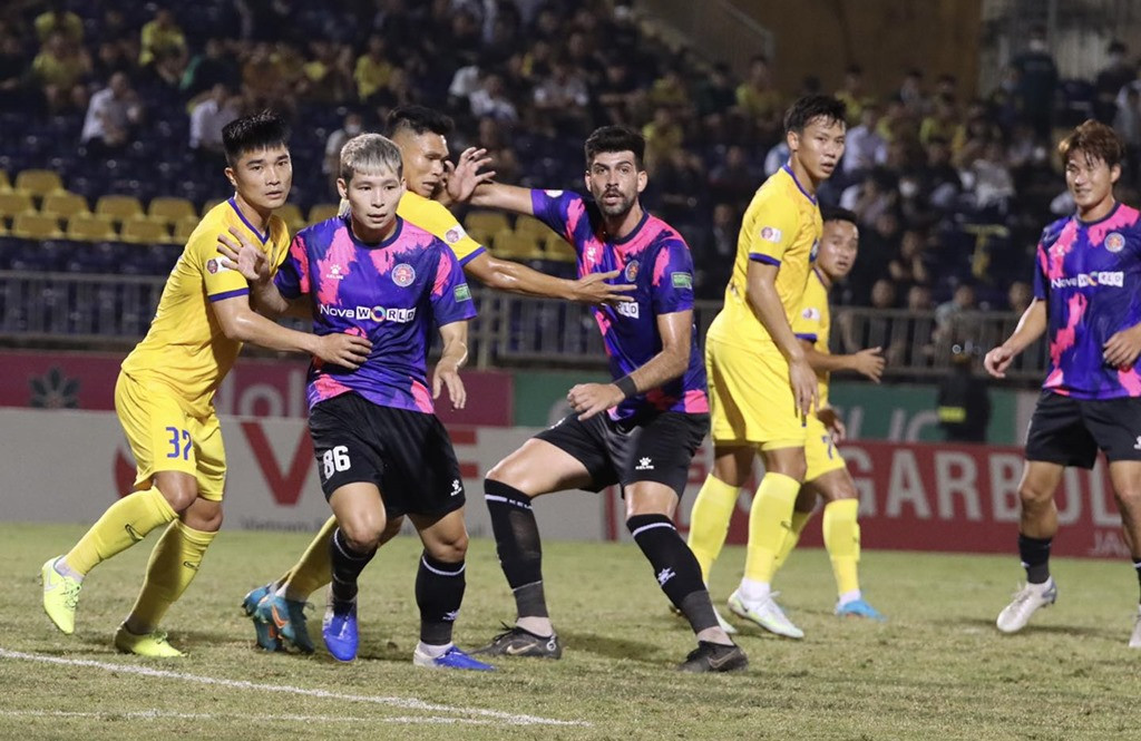 Video bàn thắng SLNA 1-2 Sài Gòn: Chiến thắng quý giá