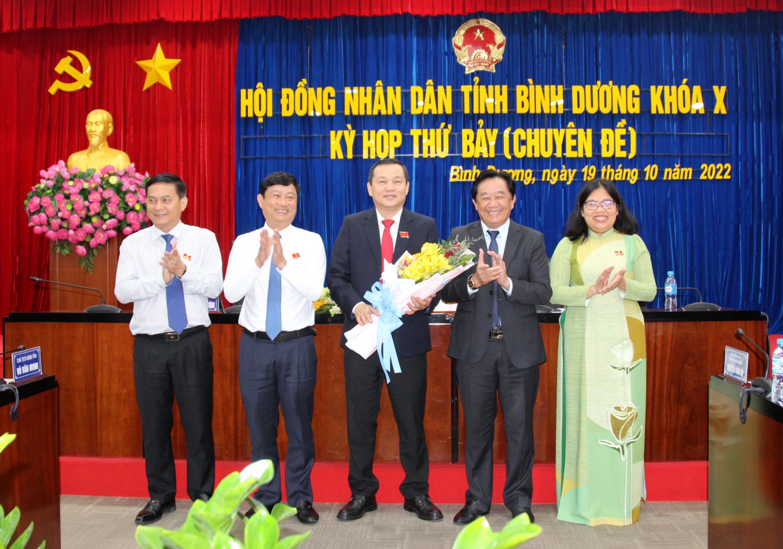 Chủ tịch HĐND Bình Dương xin thôi nhiệm vụ dù chưa tới tuổi nghỉ hưu