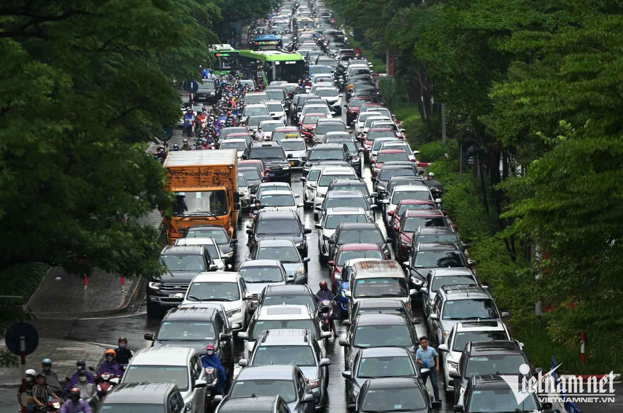 Những tuyến đường Hà Nội ‘dựng rào’ thu phí ô tô vào nội đô