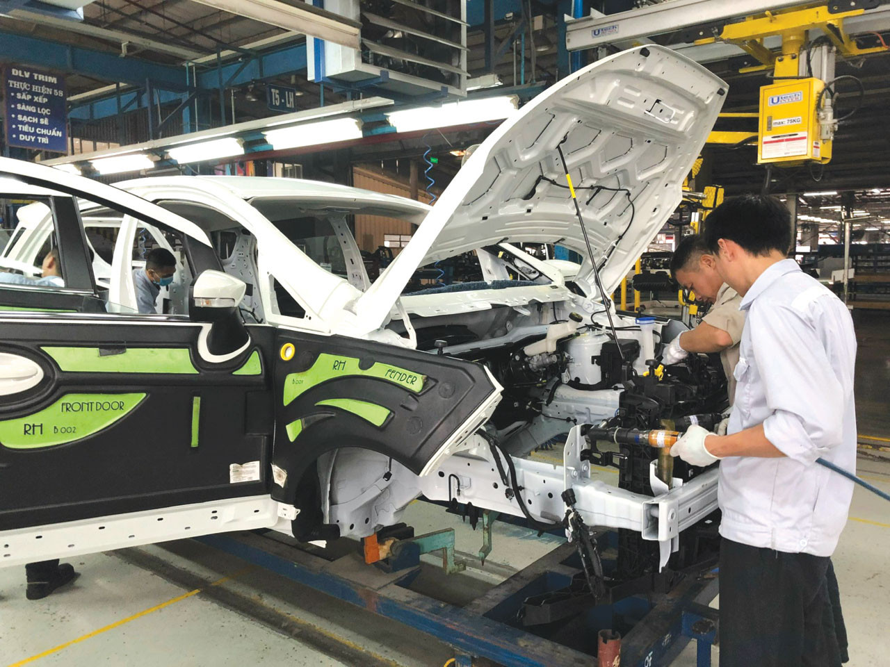 Automakers facing legal vacuum