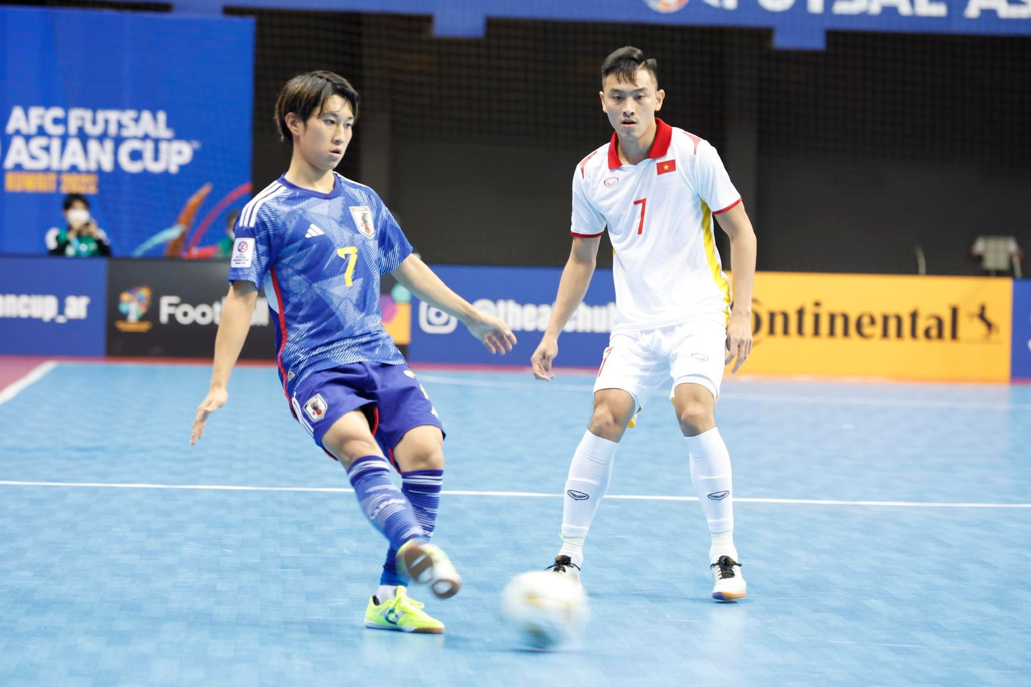 Thua tiếc nuối Nhật Bản, tuyển futsal Việt Nam chạm trán Iran ở tứ kết