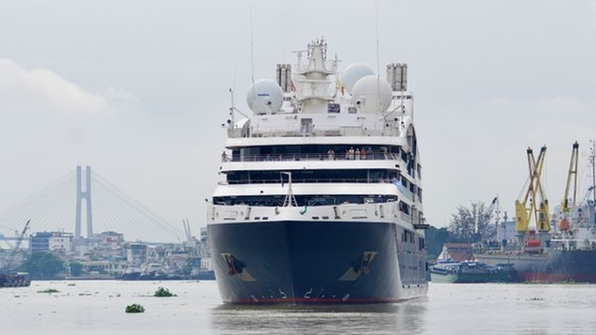 HCMC welcomes first group of cruise ship tourists after Covid-19 pandemic ảnh 3
