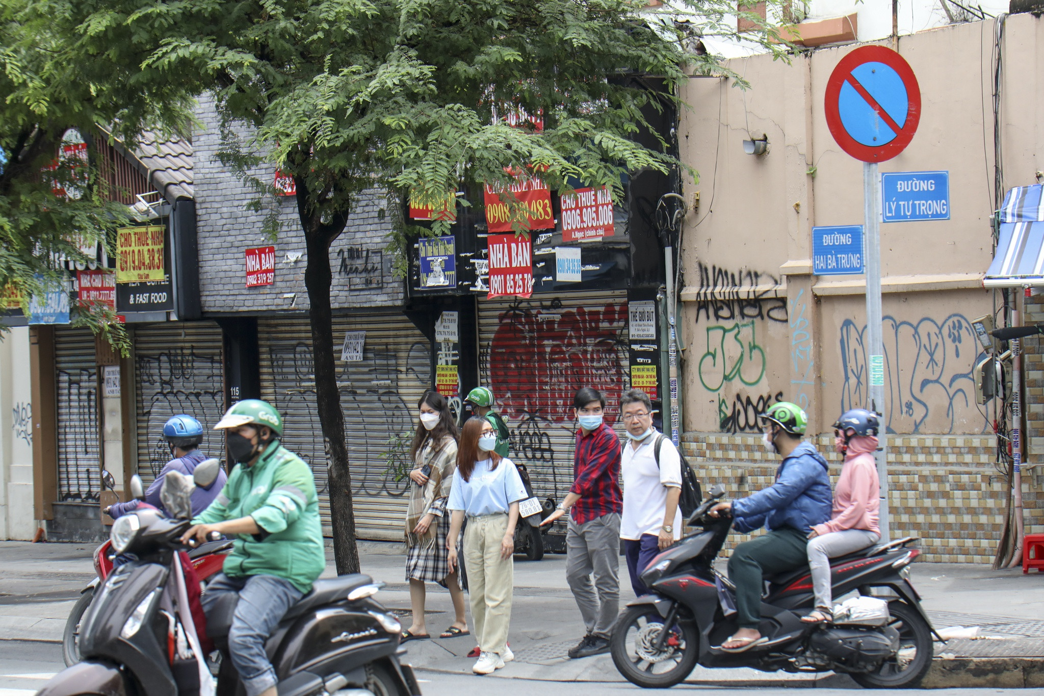 mat bang trung tam anh 12