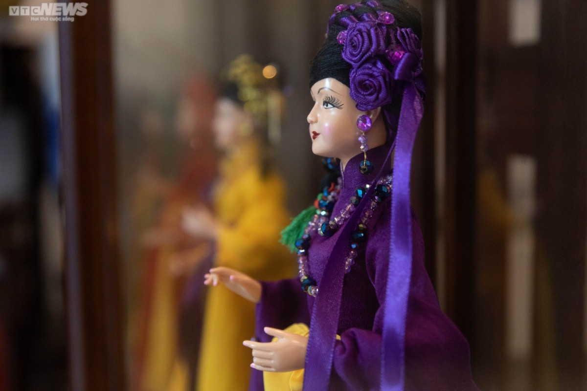 hanoian artist preserves costume culture of 54 ethnic groups through dolls picture 12