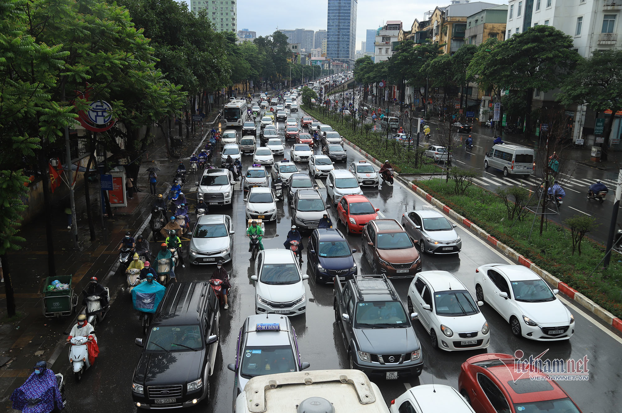 Hà Nội nêu 3 điều kiện để thu phí ô tô vào nội đô