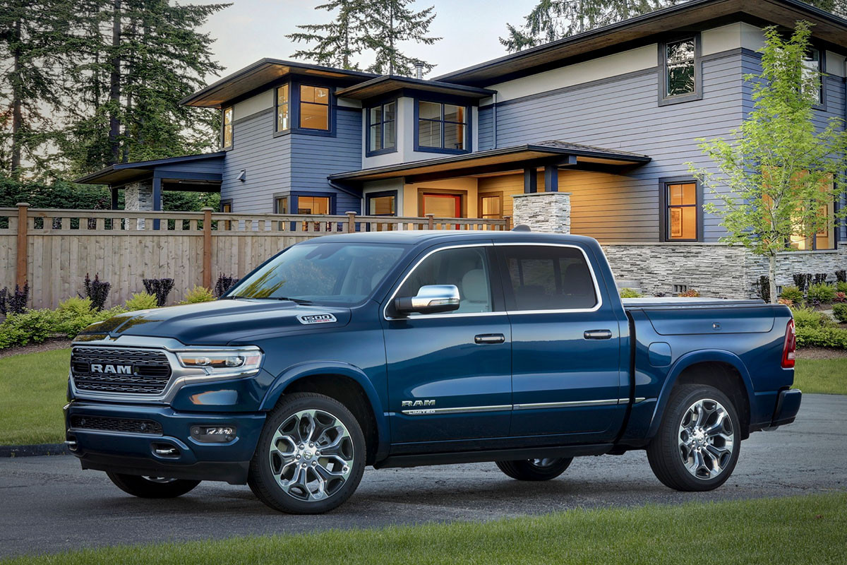 Ram 1500, Jeep Jeep Gladiator và Wrangler dính lệnh triệu hồi do dây đai an  toàn