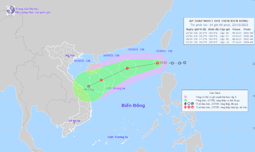 Áp thấp nhiệt đới đi vào Biển Đông, miền Trung có mưa lớn