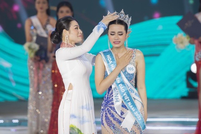 Dinh Nhu Phuong crowned Miss Sea Island Vietnam 2022 ảnh 1