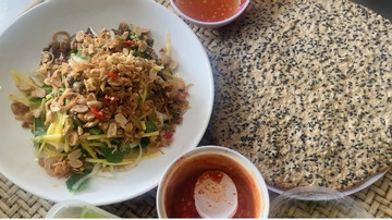 Distintive flavor of Phu Yen tuna belly salad