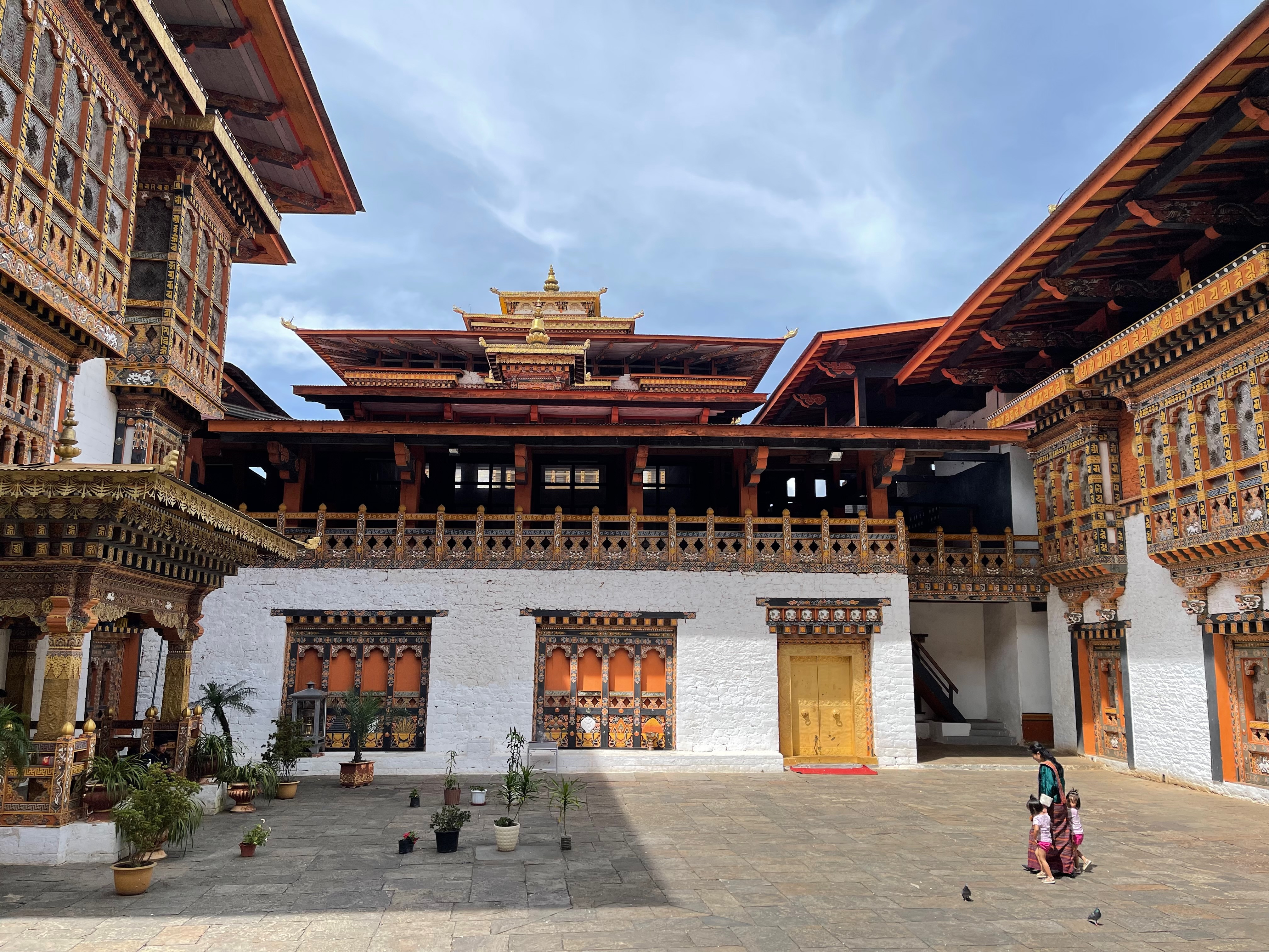 Thăm vương quốc Bhutan, chứng kiến điều làm nên đất nước hạnh phúc nhất thế giới