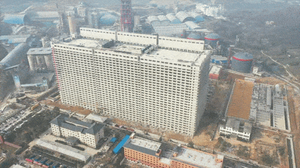 Bên trong ‘khách sạn lợn’ cao 26 tầng vừa được đưa vào sử dụng