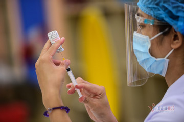 Việt Nam sẽ làm chủ công nghệ sản xuất 15 vắc xin, 'hàng nội' chuẩn tương đương quốc tế