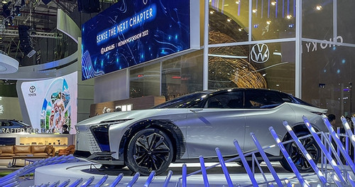 Many electric cars and concept cars appear at the Vietnam Motor Show 2022