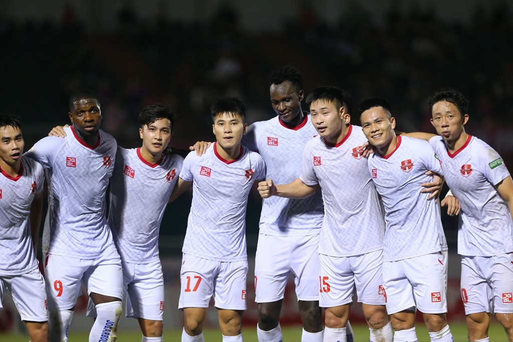 Đả bại Sài Gòn, Hải Phòng chiếm ngôi đầu V-League 2022