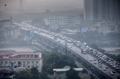 Hanoi car toll-collection will be ineffective if hospitals, schools remain in inner city