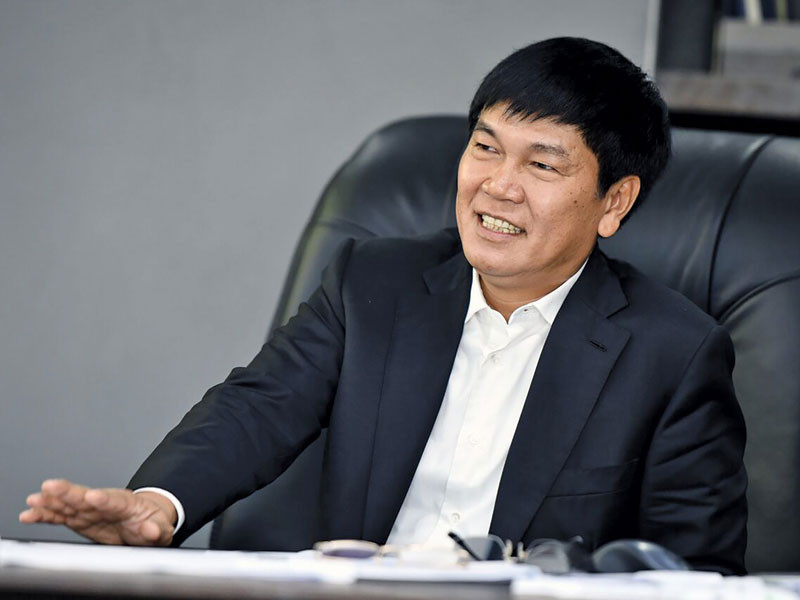 Tập đoàn Hòa Phát lỗ nặng, ông Trần Đình Long mất 1,9 tỷ USD
