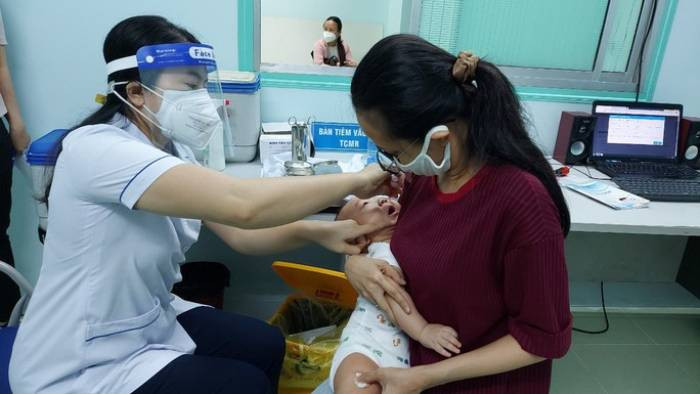 Experts warn of risks from vaccine shortage for expanded immunization