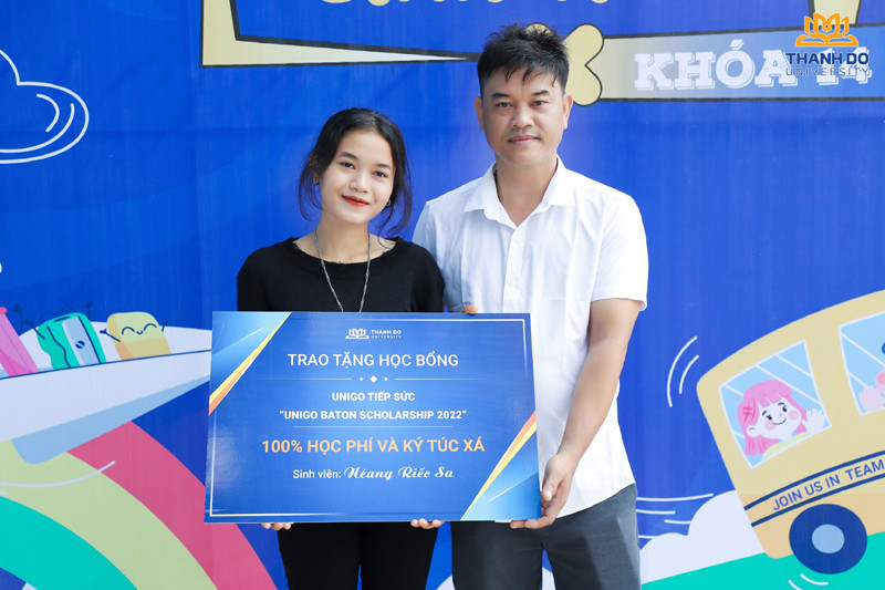 ĐH Thành Đô tặng 100 suất học bổng cho học sinh dân tộc thiểu số