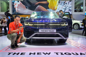 New Tiguan và Touareg nổi bật trong gian hàng của Volkswagen tại Vietnam Motor Show 2022