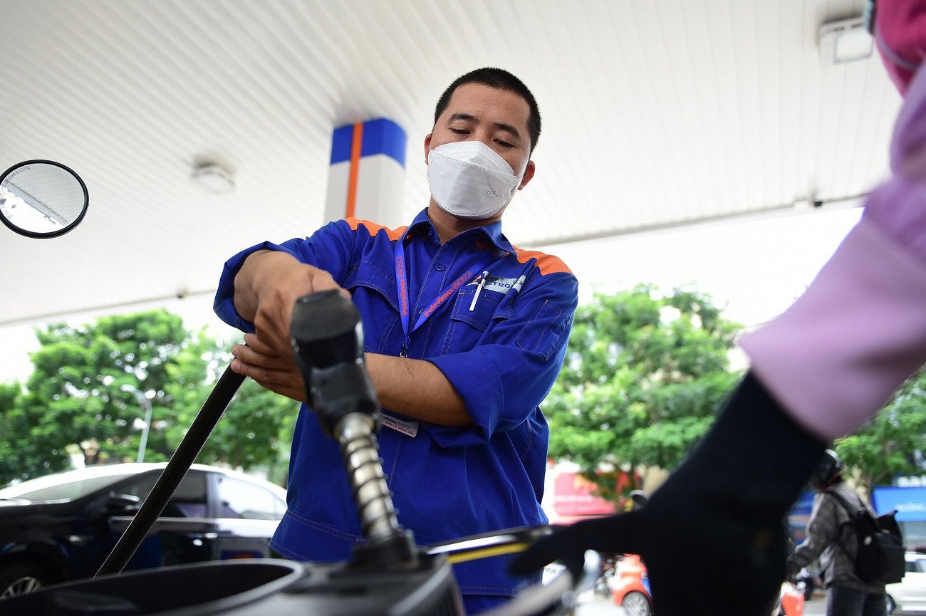 'Ông lớn' xăng dầu kiến nghị tăng chi phí định mức trong giá cơ sở