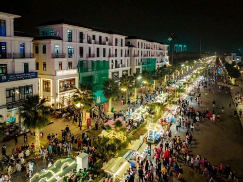 Hanoi's first nightlife district inaugurated